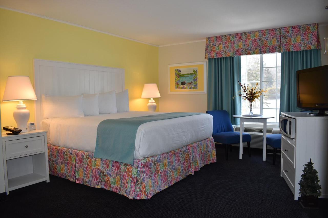 Breakers - Lakeside Hotel Saint Ignace